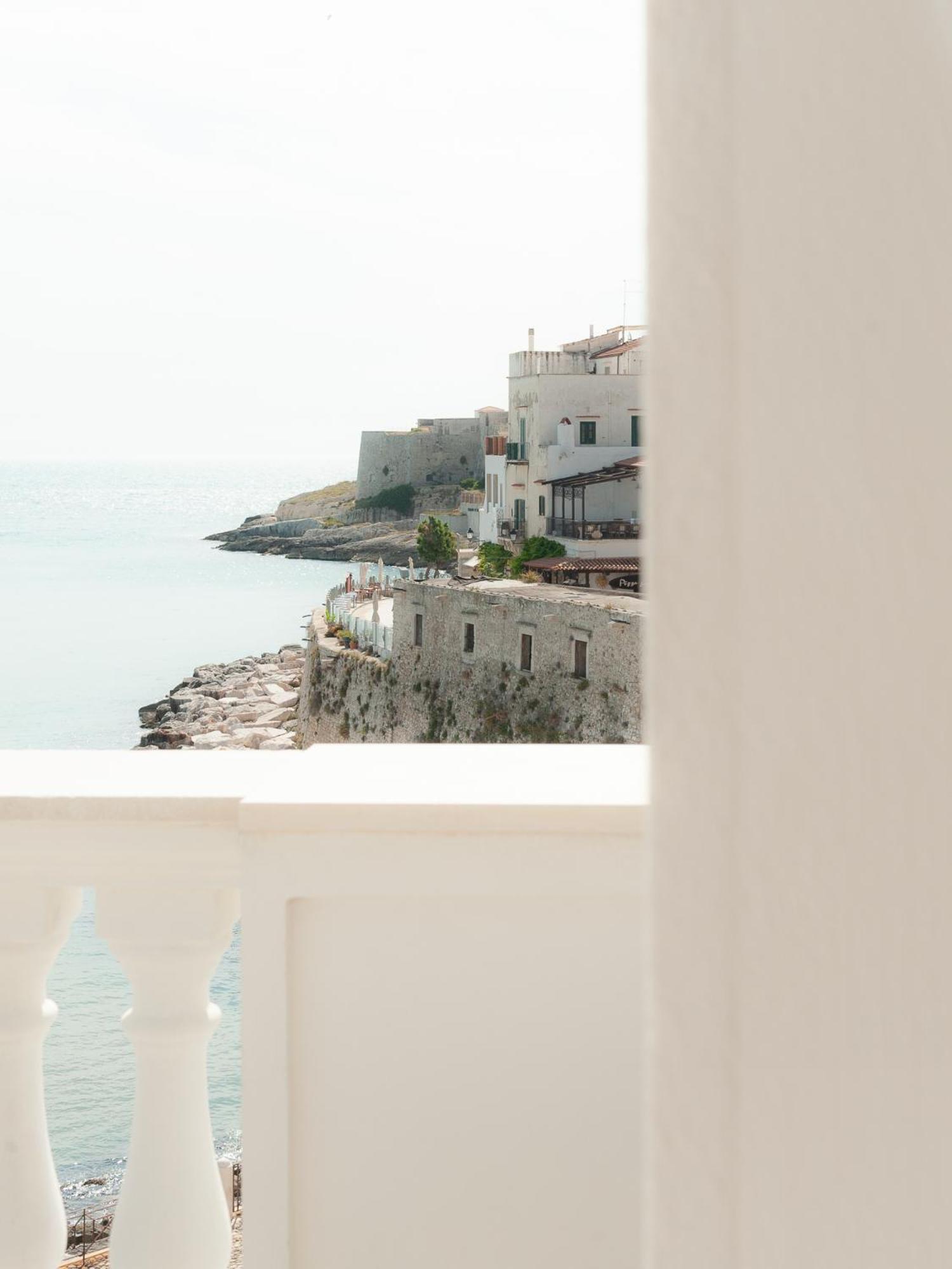 Tra Cielo E Mare Hotel Весте Екстериор снимка