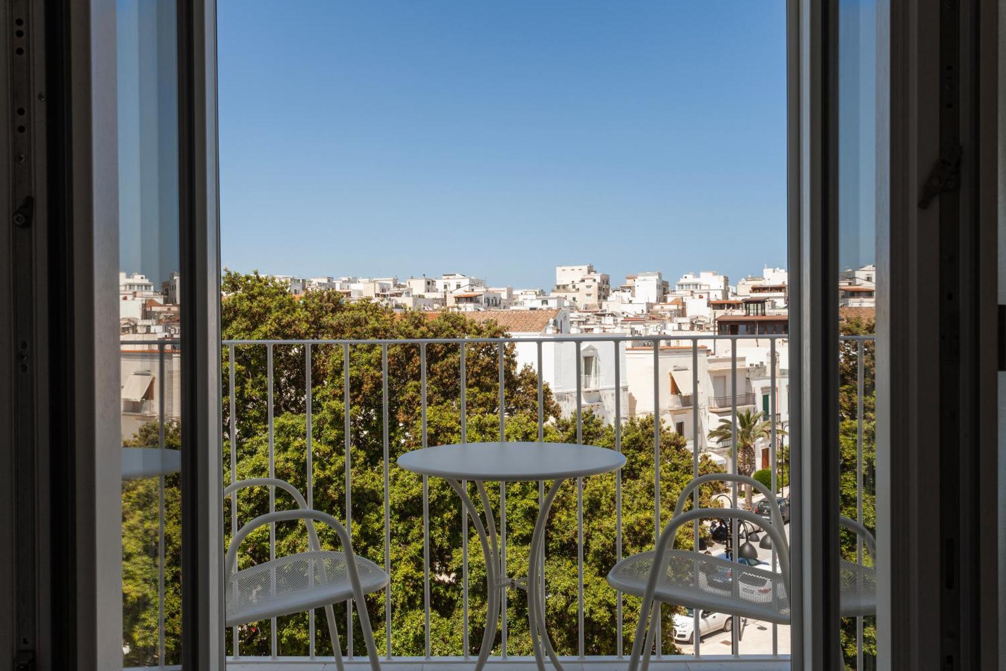 Tra Cielo E Mare Hotel Весте Екстериор снимка